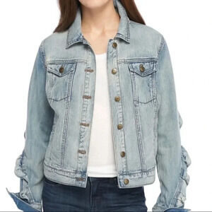 Kaari Blue PM faded wash blue jeans jackets W raffle size PM